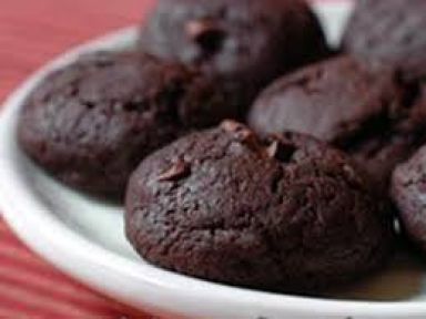 KAKAOLU TOZ PUDİNGLİ KURABİYE